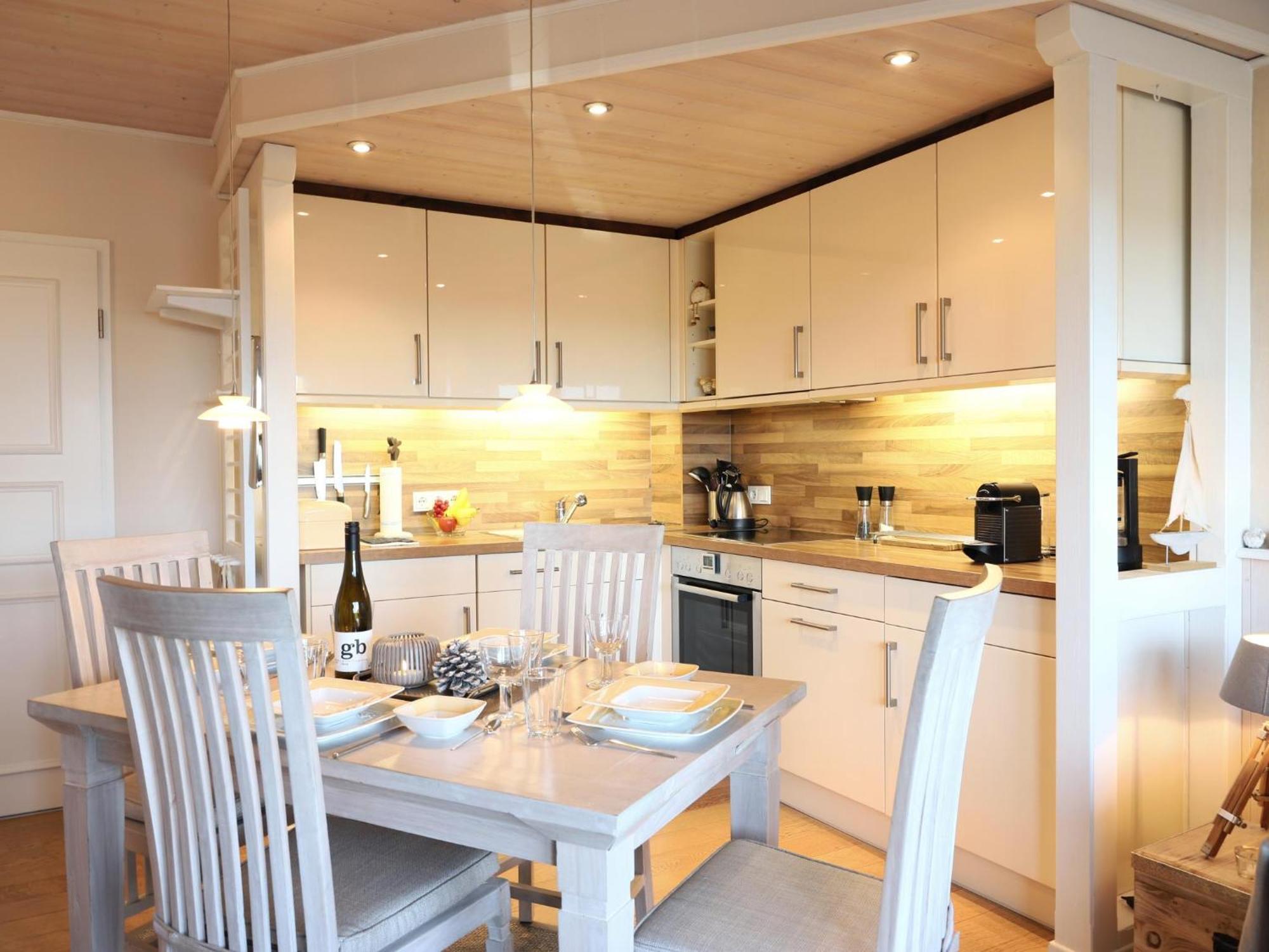 Schoenes Neues Hochwertig Renoviertes 2-Zimmer Appartement In Der 4. Etage. 韦斯特兰 外观 照片
